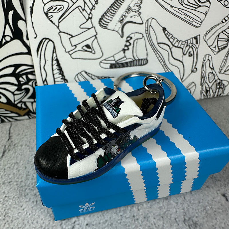 NBA Team Mini Shoe Keychain + Shoe Box - Style-12 - AJ23826486