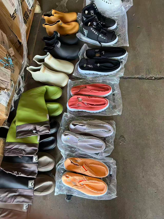 Dongli Sneakers